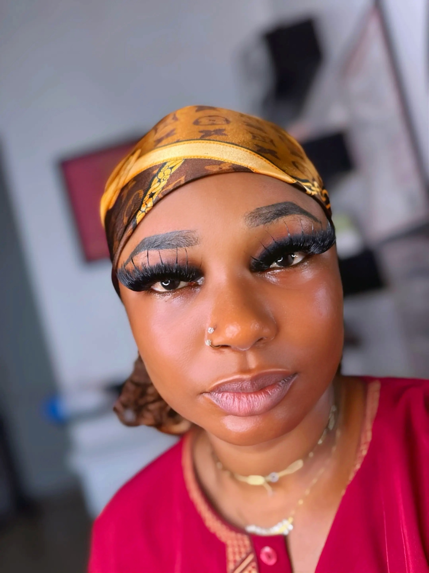 Russian mega volume cluster lash set by Posh Up Beauty